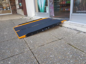 Folding-Access-Ramp-V12-21_Seite_1_Bild_0002